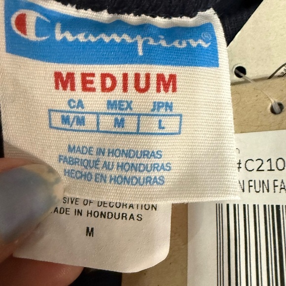 Vintage Champion Tee - Picture 6 of 7